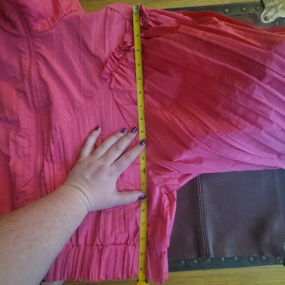 Retro Vibrant Pink Cropped Jacket - Picture 9 of 12